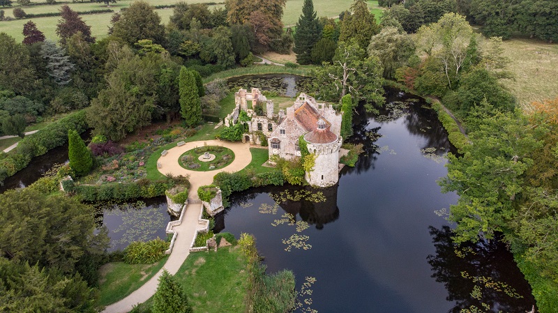 Scotney Castle